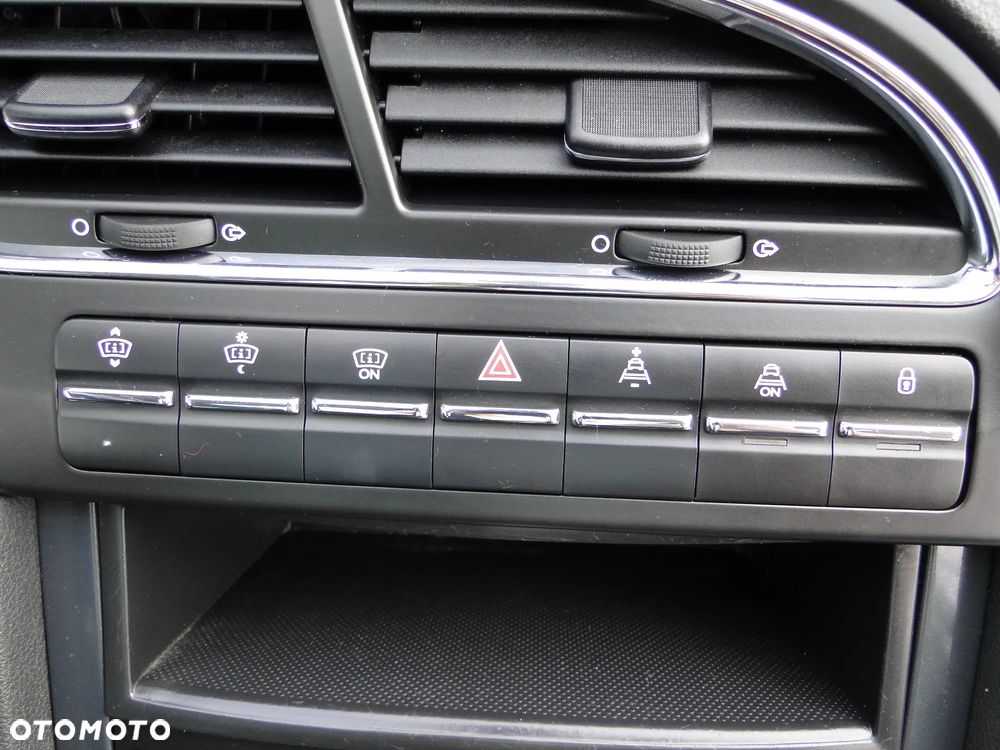 Peugeot 5008 BlueHDI 150 Stop & Start Allure - 22