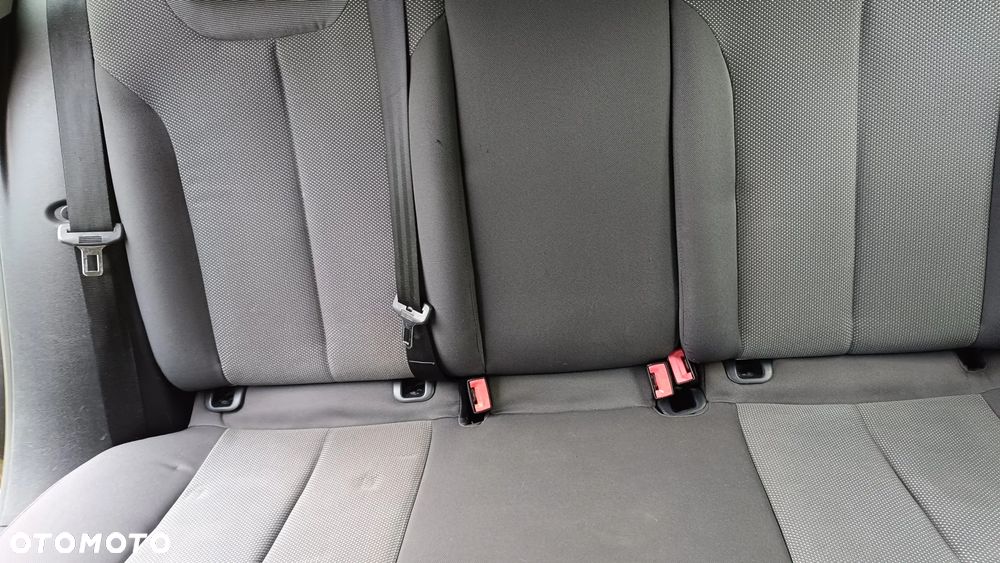 Seat Leon 2.0 TDI DPF Style - 10