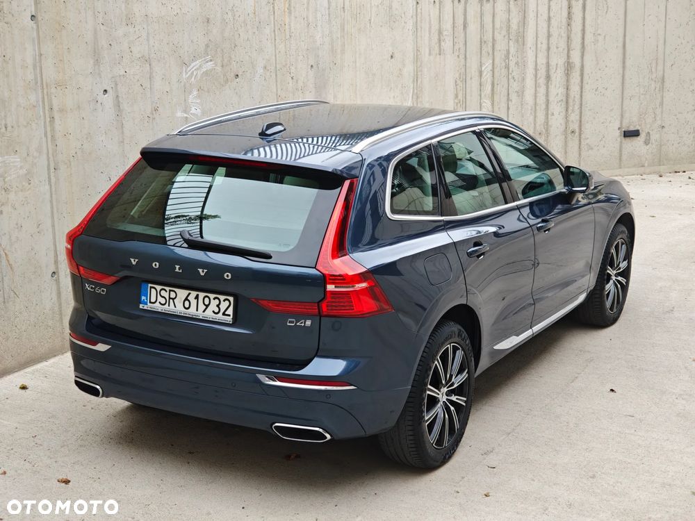 Volvo XC 60 D4 Inscription - 17