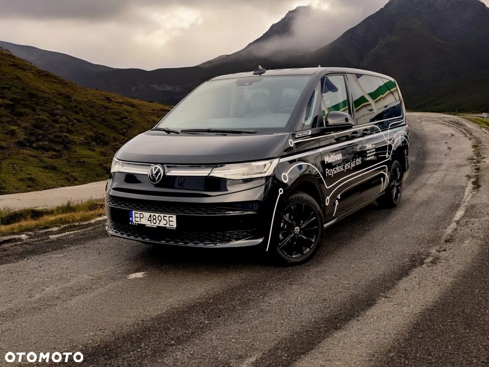 Volkswagen Multivan - 31
