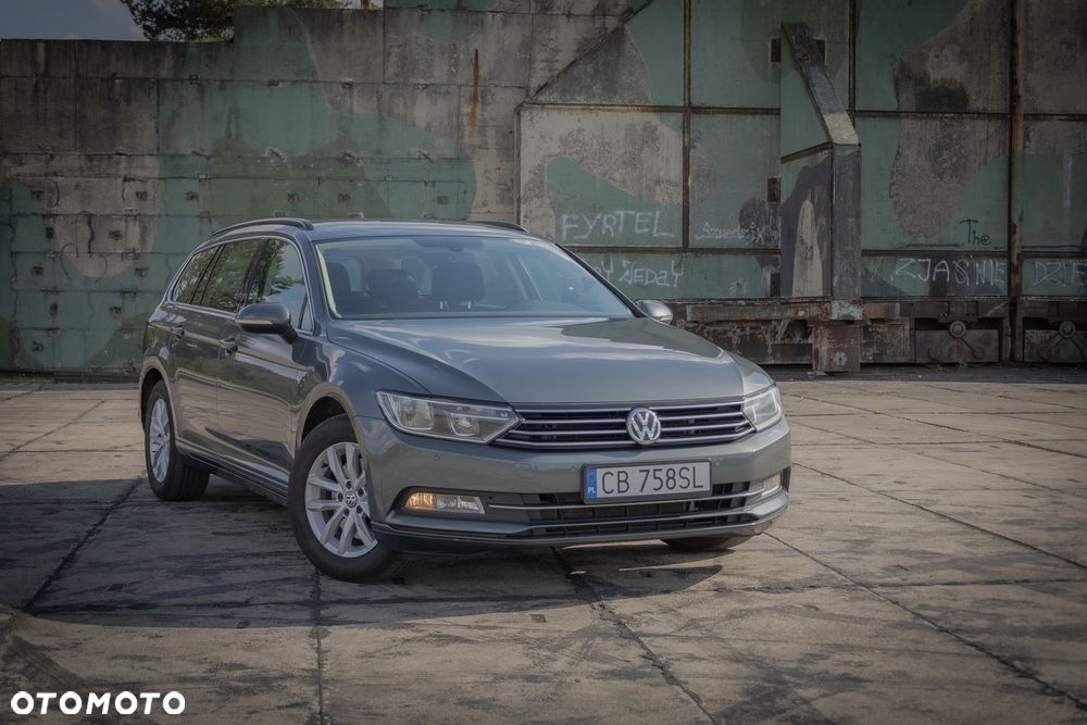 Volkswagen Passat - 3