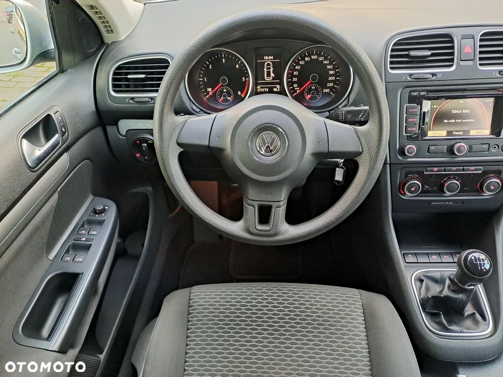 Volkswagen Golf 1.6 TDI BlueMotion Technology Comfortline - 15