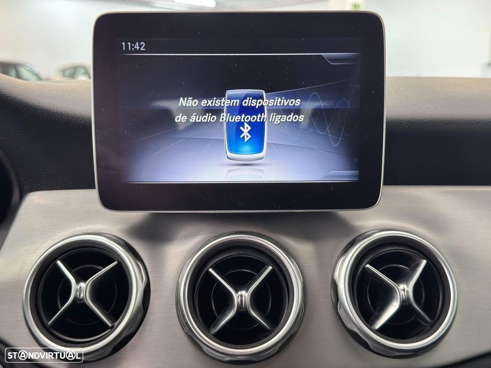 Mercedes-Benz GLA 180 AMG Line Aut. - 13