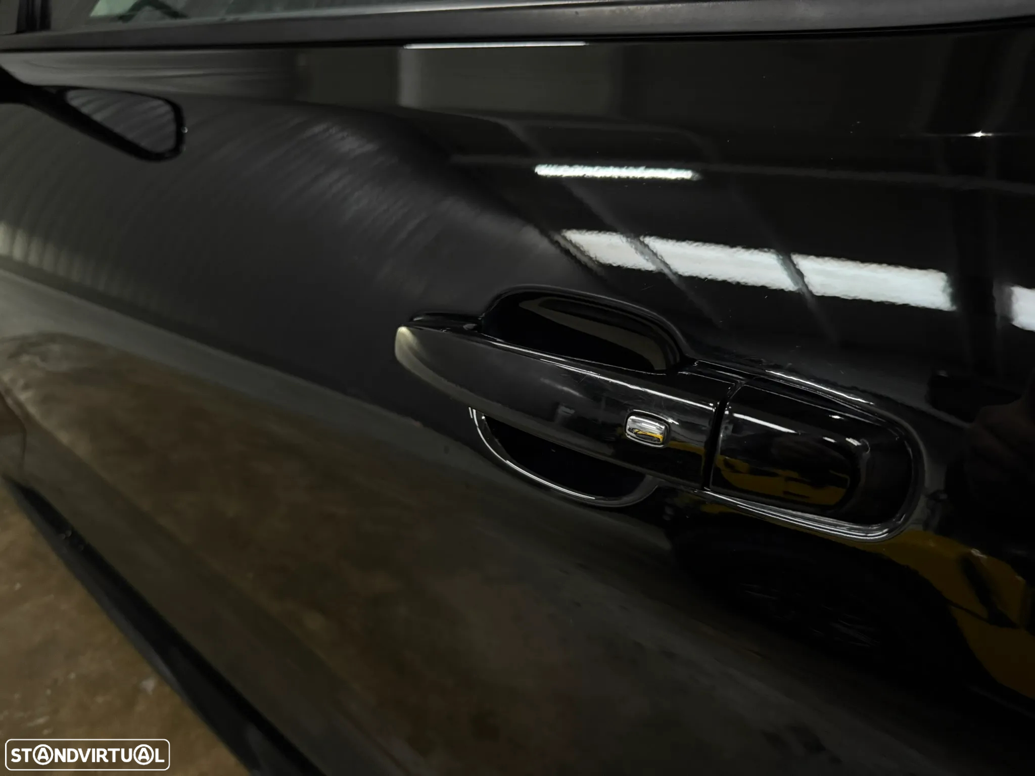 Chevrolet Camaro Coupe 2.0 Aut. - 53