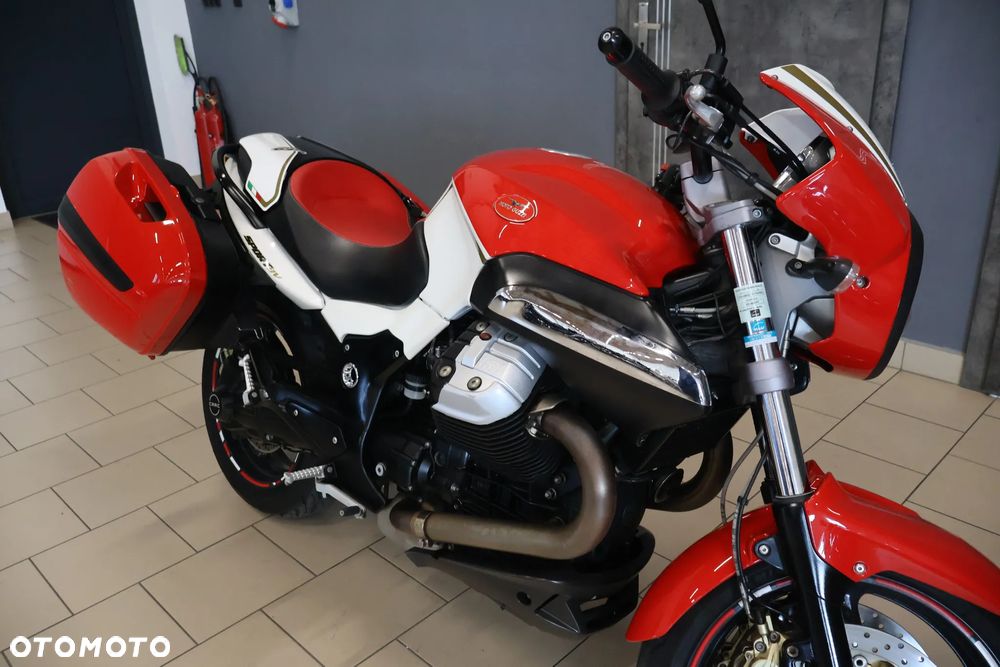 Moto Guzzi 1200 - 18