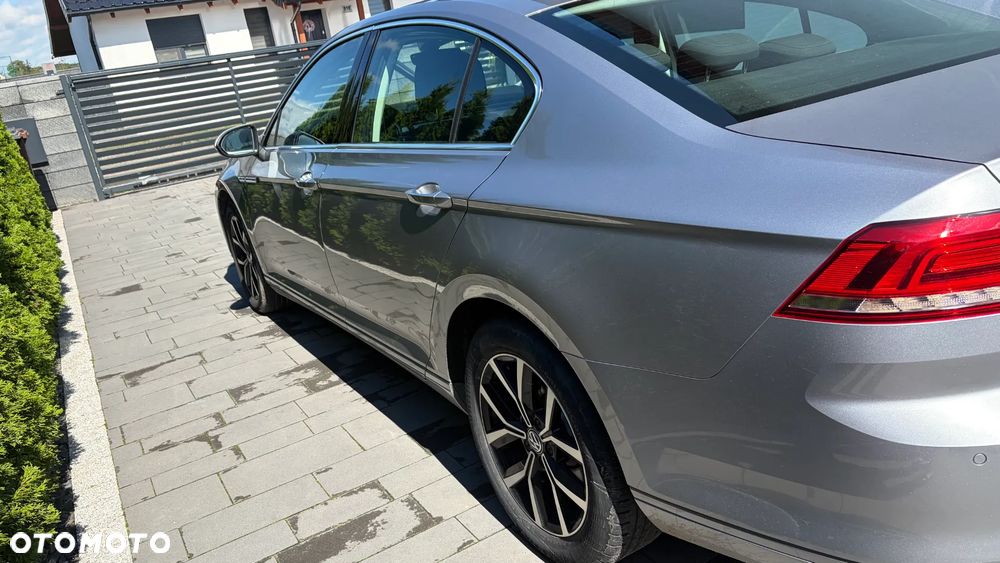 Volkswagen Passat 2.0 TDI EVO Business - 7