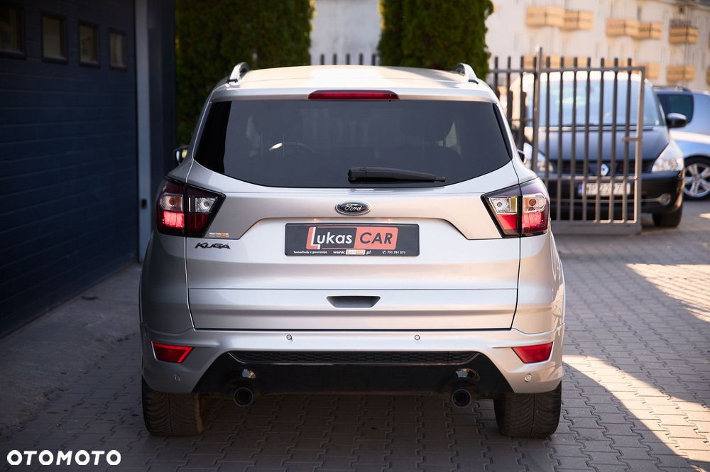 Ford Kuga - 3