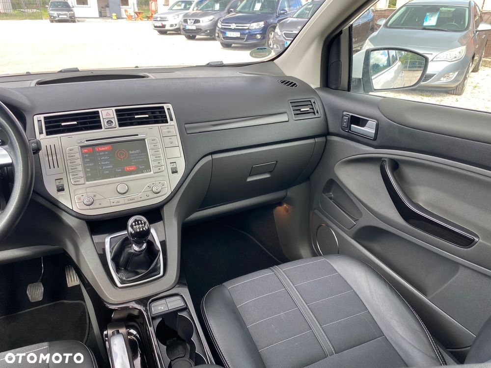 Ford Kuga 2.0 TDCi 4WD Titanium Plus - 39