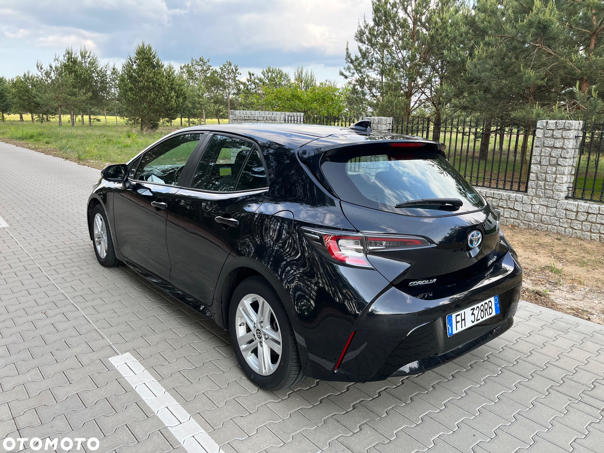 Toyota Corolla 1.8 Hybrid Comfort - 7