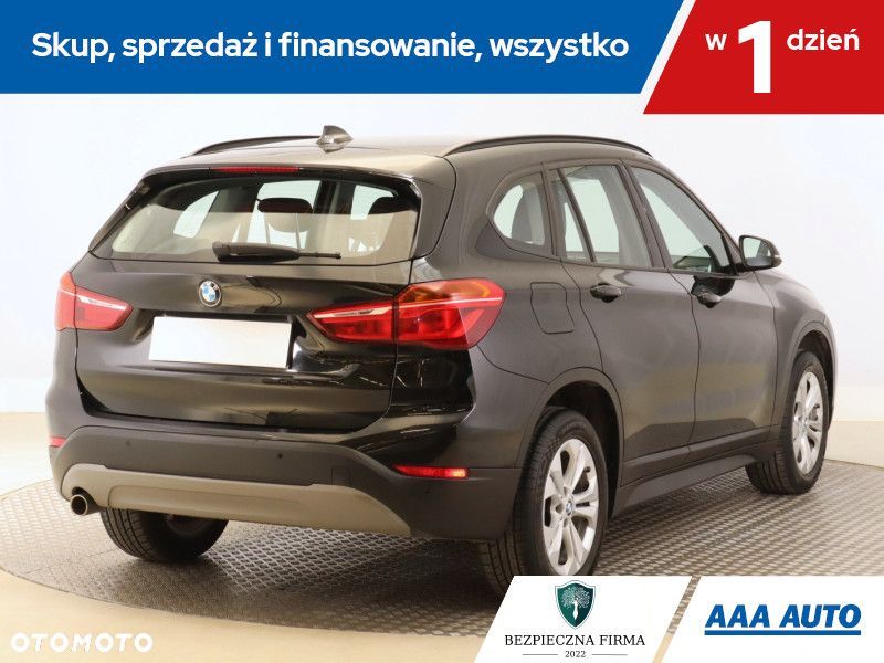 BMW X1 - 7