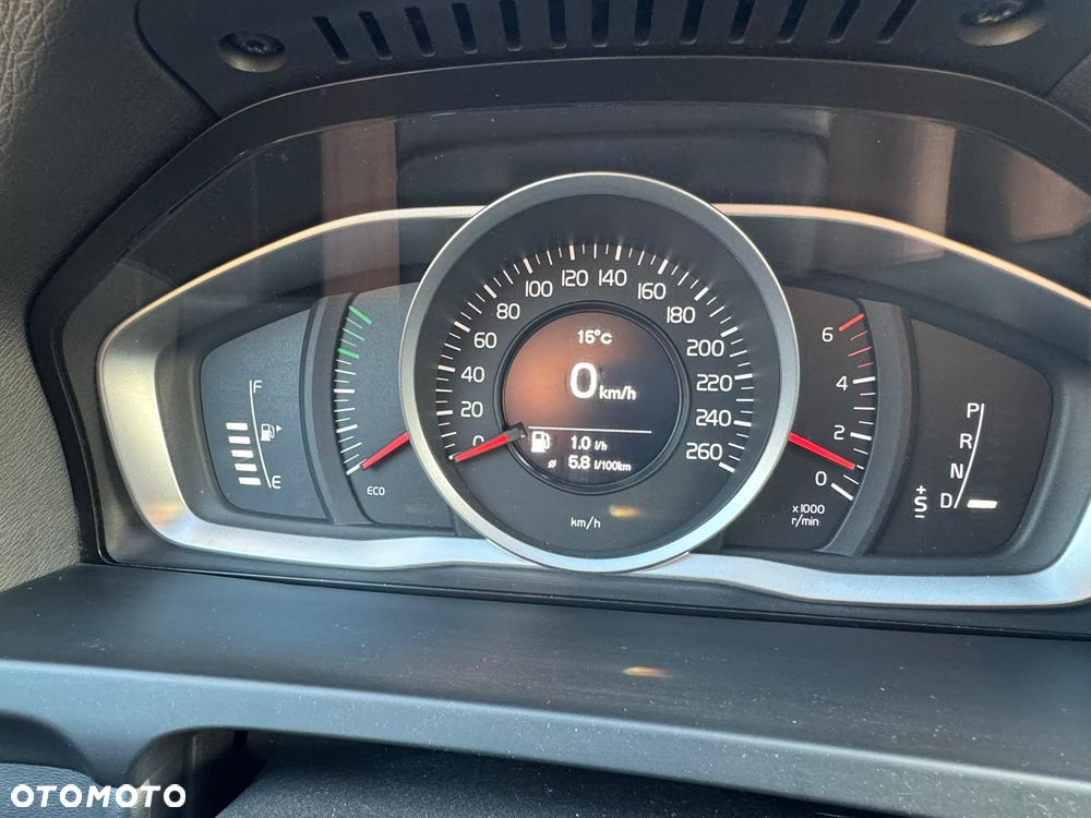 Volvo V60 D2 Kinetic - 22