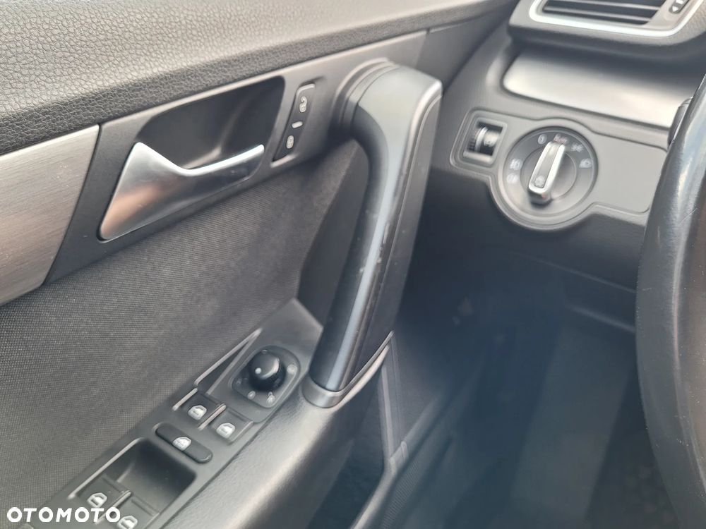 Volkswagen Passat 1.4 TSI BMT Highline DSG - 14