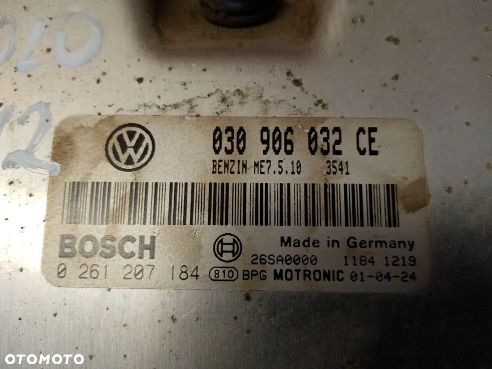 Komputer sterownik silnika VW Polo 6N2 1.0 MPI 030906032CE - 4