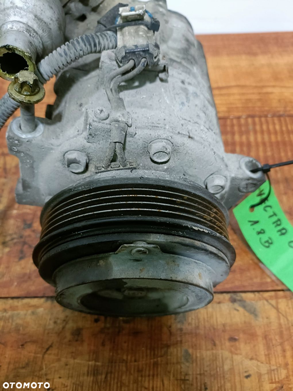 OPEL VECTRA C 02-08 r. 1,8 l. sprężarka kompresor klimatyzacji VALEO 24411270 * - 2