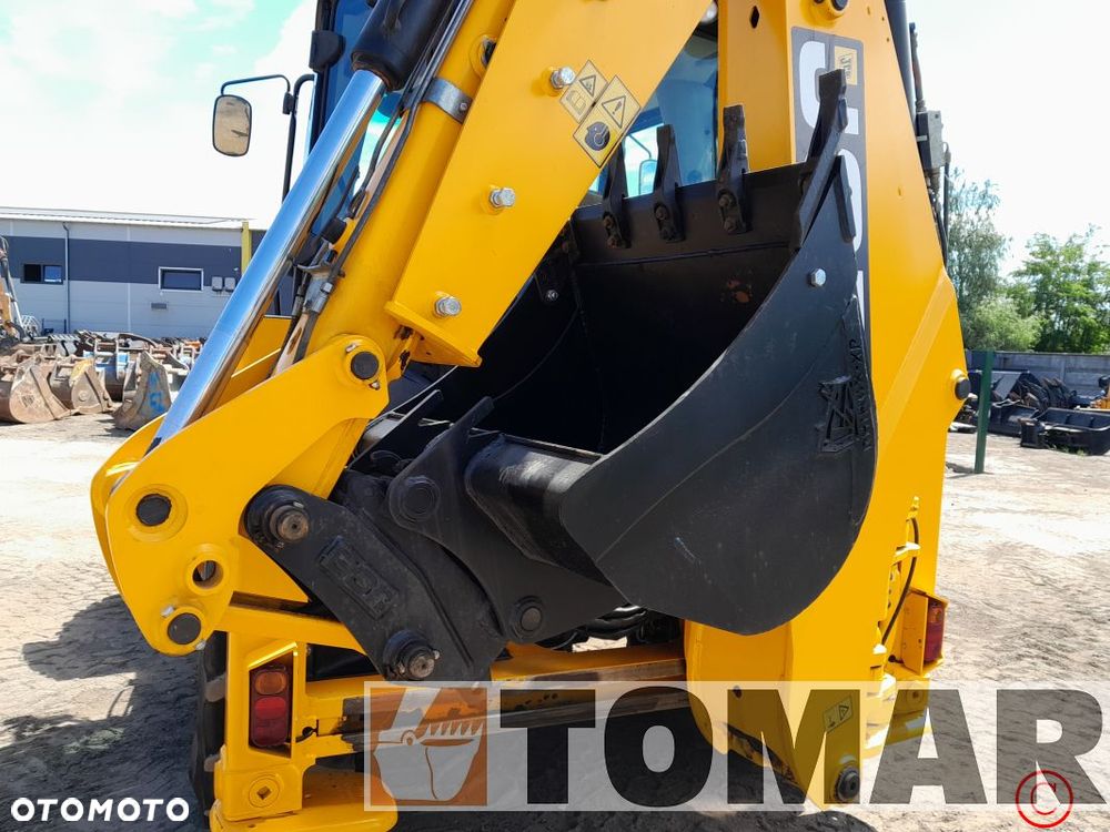 JCB JCB 4CX AEC  2018r - 13