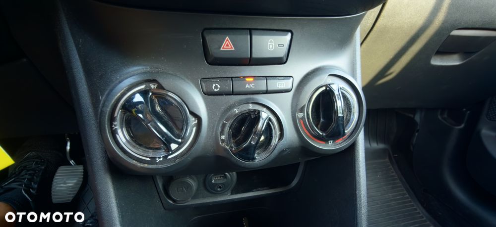 Peugeot 208 1.6 BlueHDi Active - 10