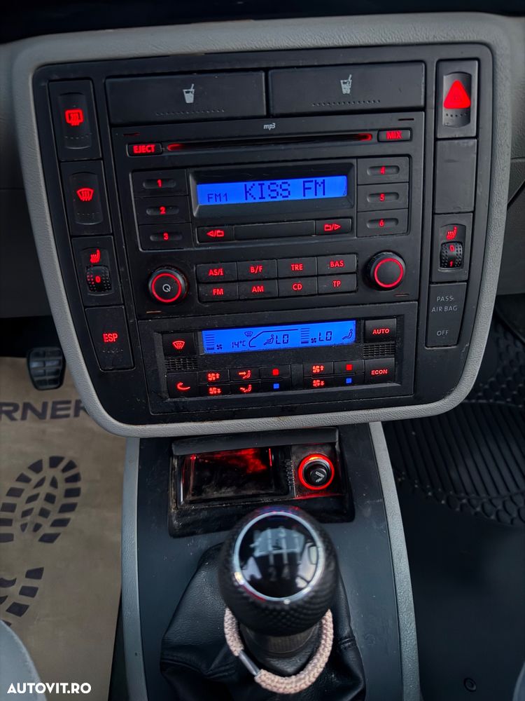 Volkswagen Sharan 1.9 TDI United II - 38