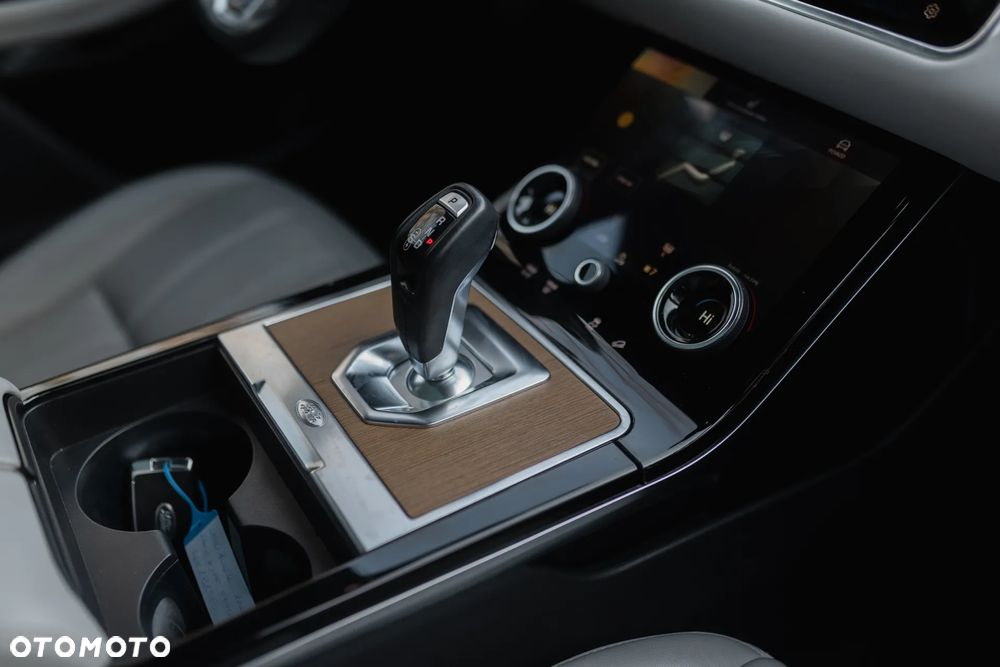 Land Rover Range Rover Evoque 2.0 P200 mHEV SE - 17