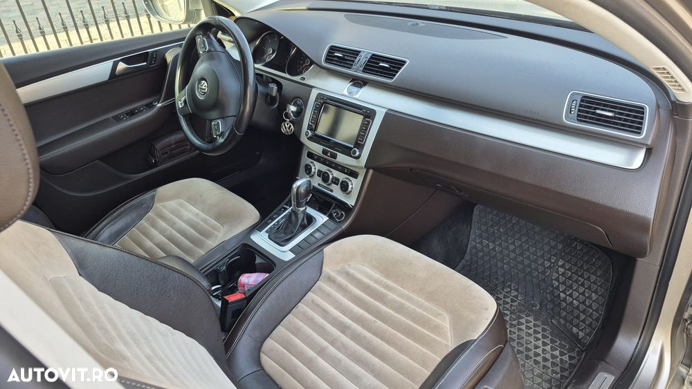 Volkswagen Passat - 3