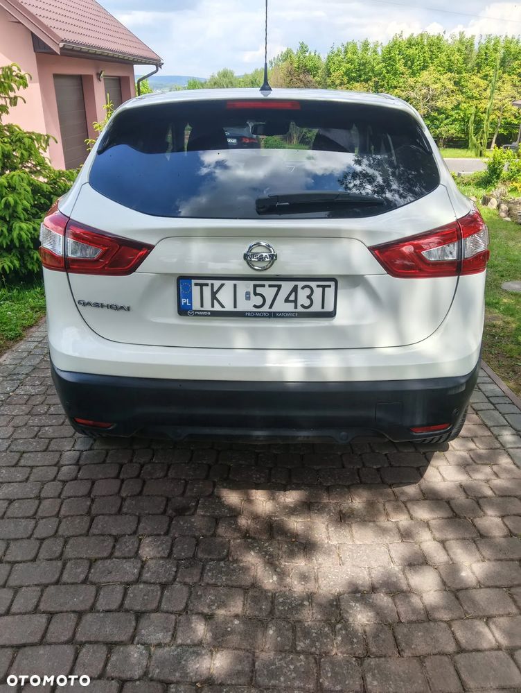 Nissan Qashqai 1.2 DIG-T Xtronic 360 - 5