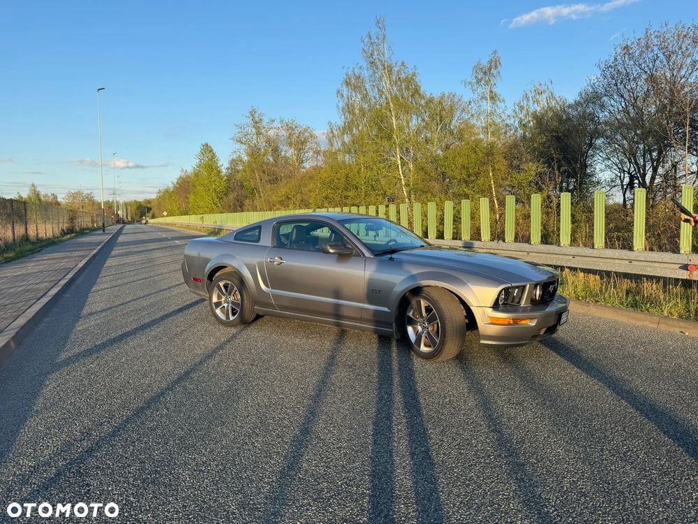 Ford Mustang - 12