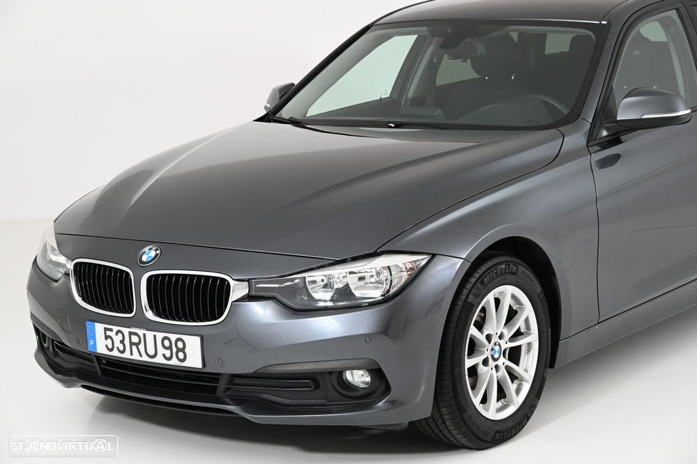 BMW 318 d Touring Advantage - 11