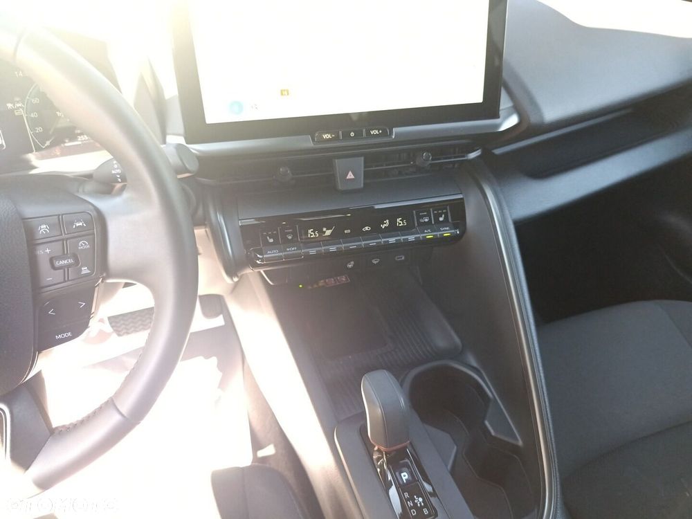 Toyota C-HR 2.0 Hybrid Dynamic Force Style - 24