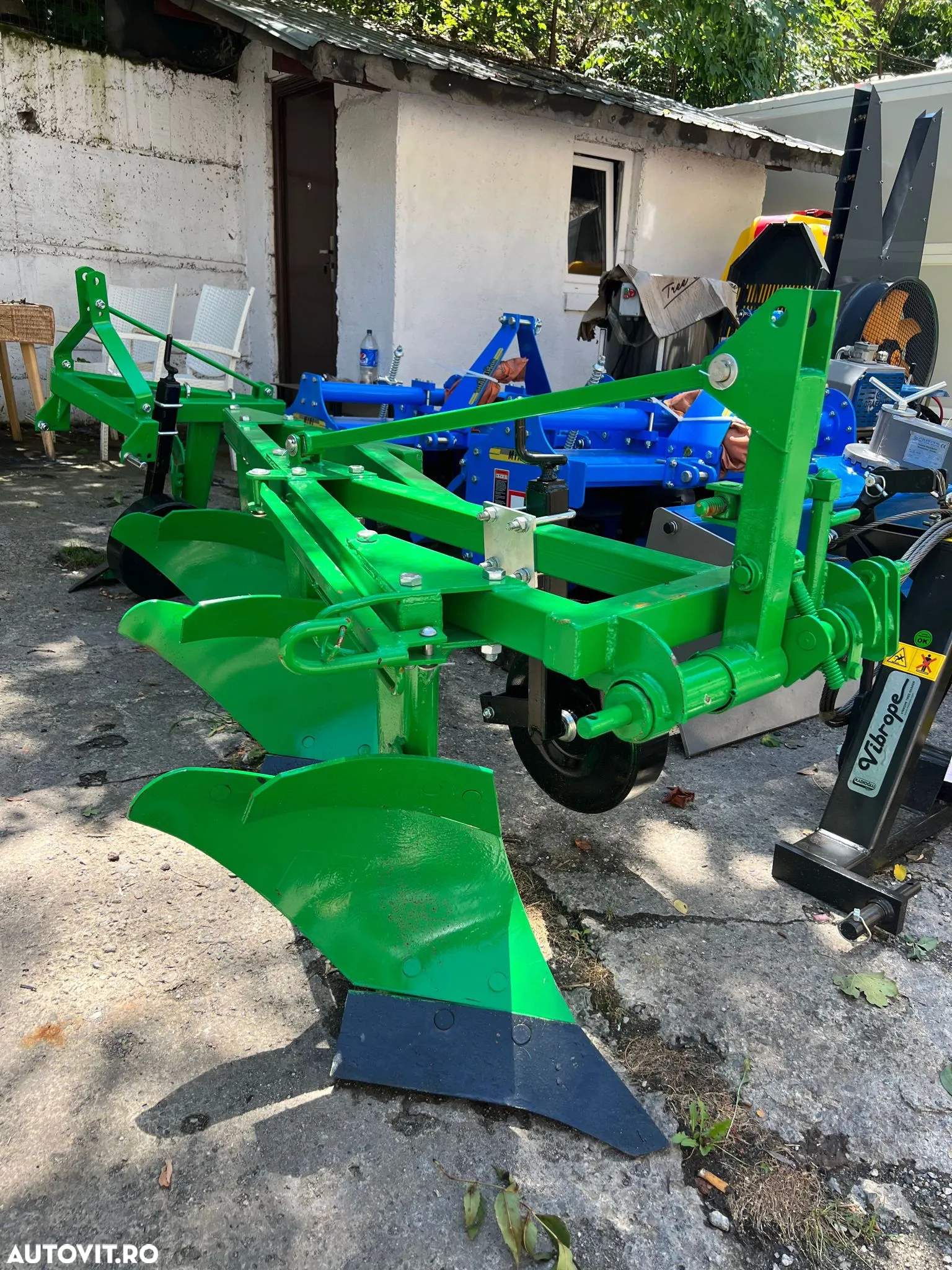 Altul Plug simplu cu o trupita, Model 1-20 - 8