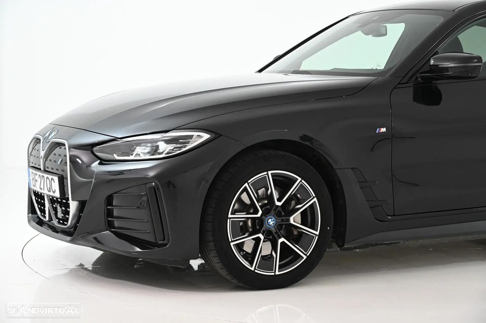 BMW i4 eDrive40 Pack Desportivo M - 13