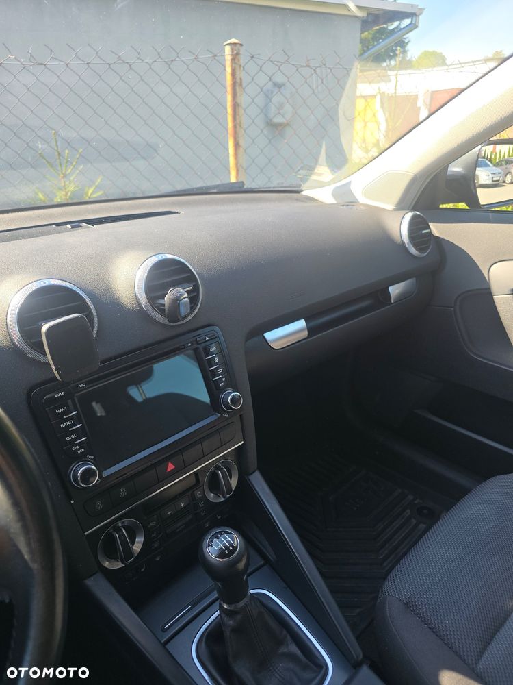 Audi A3 Sportback - 18