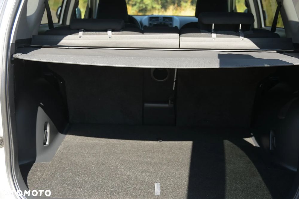 Toyota RAV4 2.0 VVT-i Prestige - 16