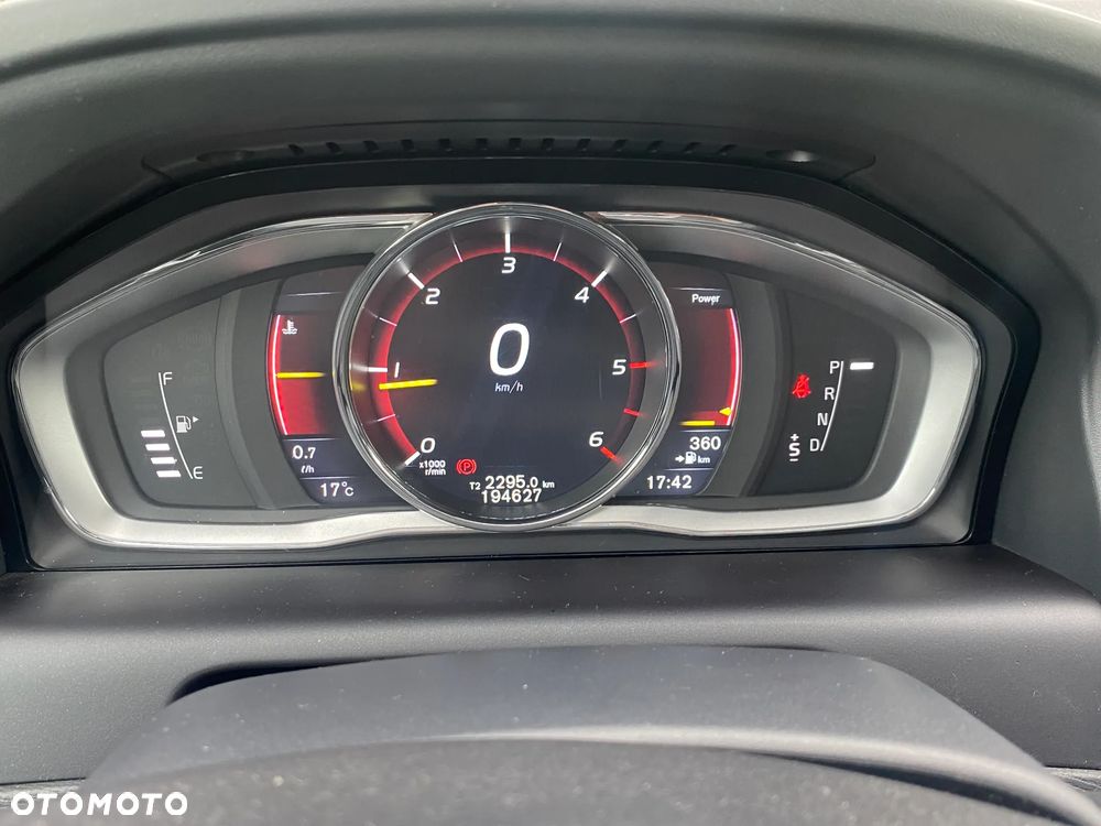 Volvo XC 60 D3 Geartronic Summum - 19