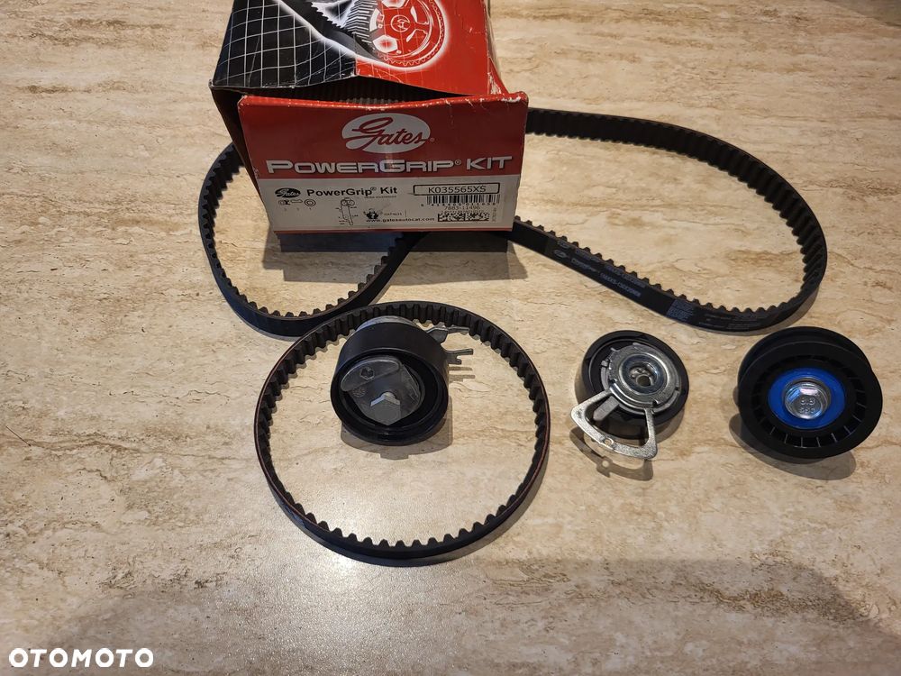 Rozrząd kpl. (pasek + rolka) pasuje do: SEAT ALTEA XL, AROSA, CORDOBA, CORDOBA VARIO, IBIZA II, IBIZA III, IBIZA IV, IBIZA IV SC, IBIZA IV ST, LEON, TOLEDO II 1.4/1.4LPG/1.6 04.96-05.15 - 1