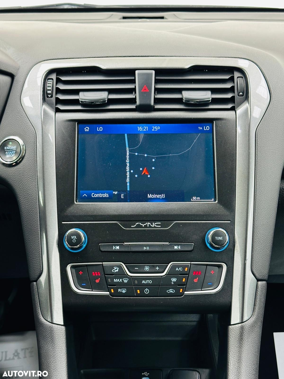 Ford Mondeo - 29