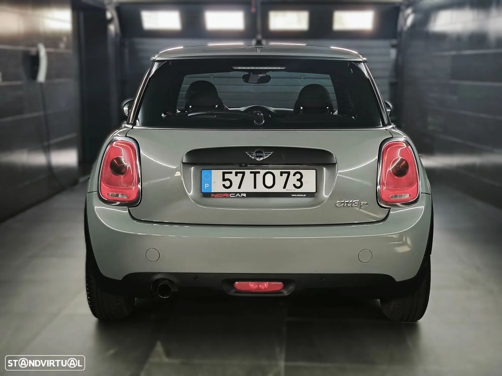 MINI 3 Portas - 13