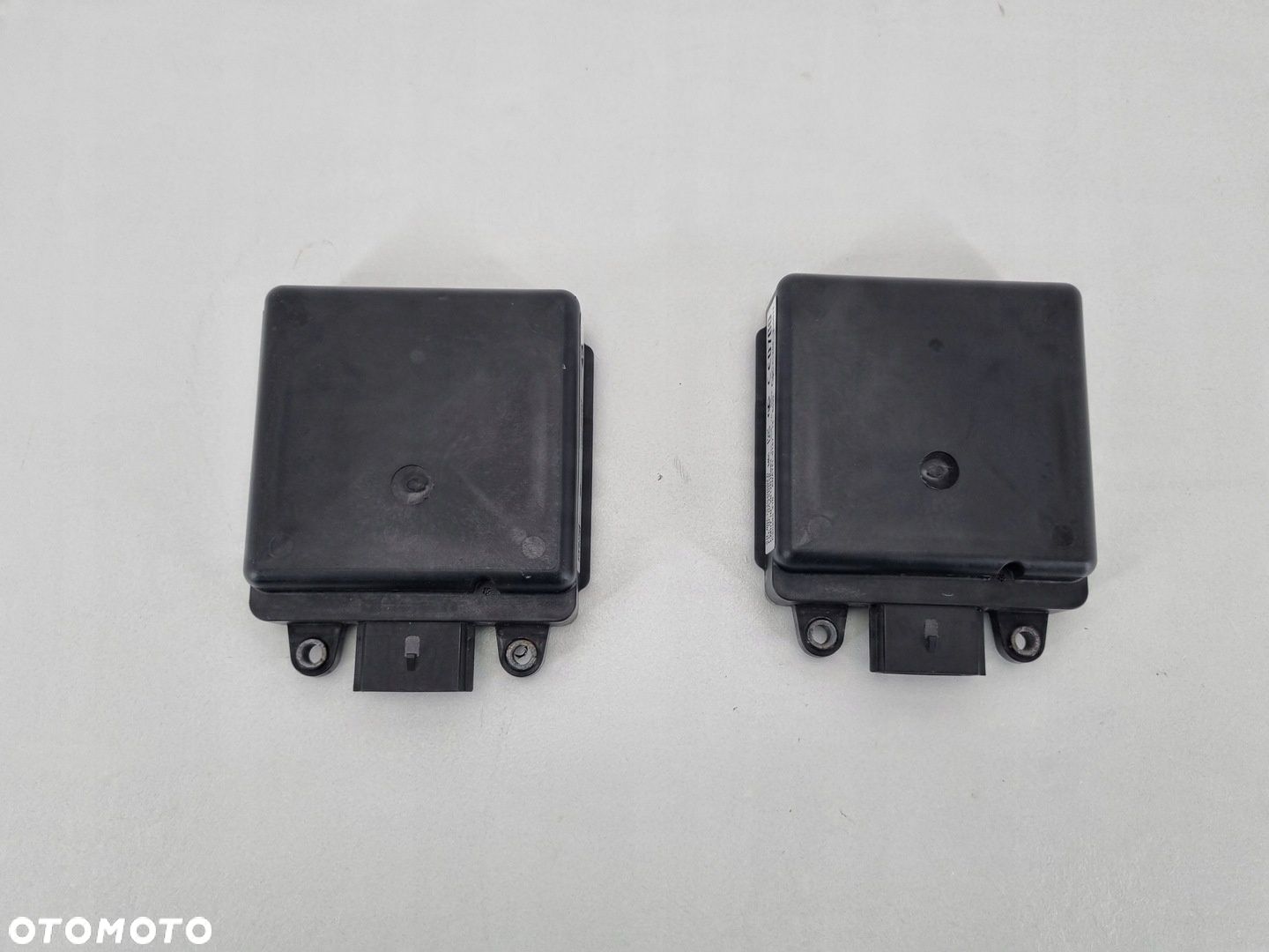 jeep grand cherokee wk2 RADAR MARTWEGO POLA 68137930AL - 1
