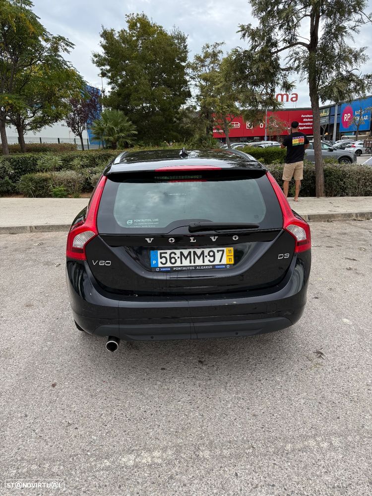 Volvo V60 2.0 D3 Momentum S/S Geartronic - 5