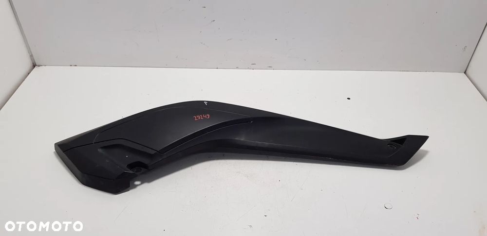 Yamaha XMAX 125 Wypełnienie tunelu Owiewka - 1