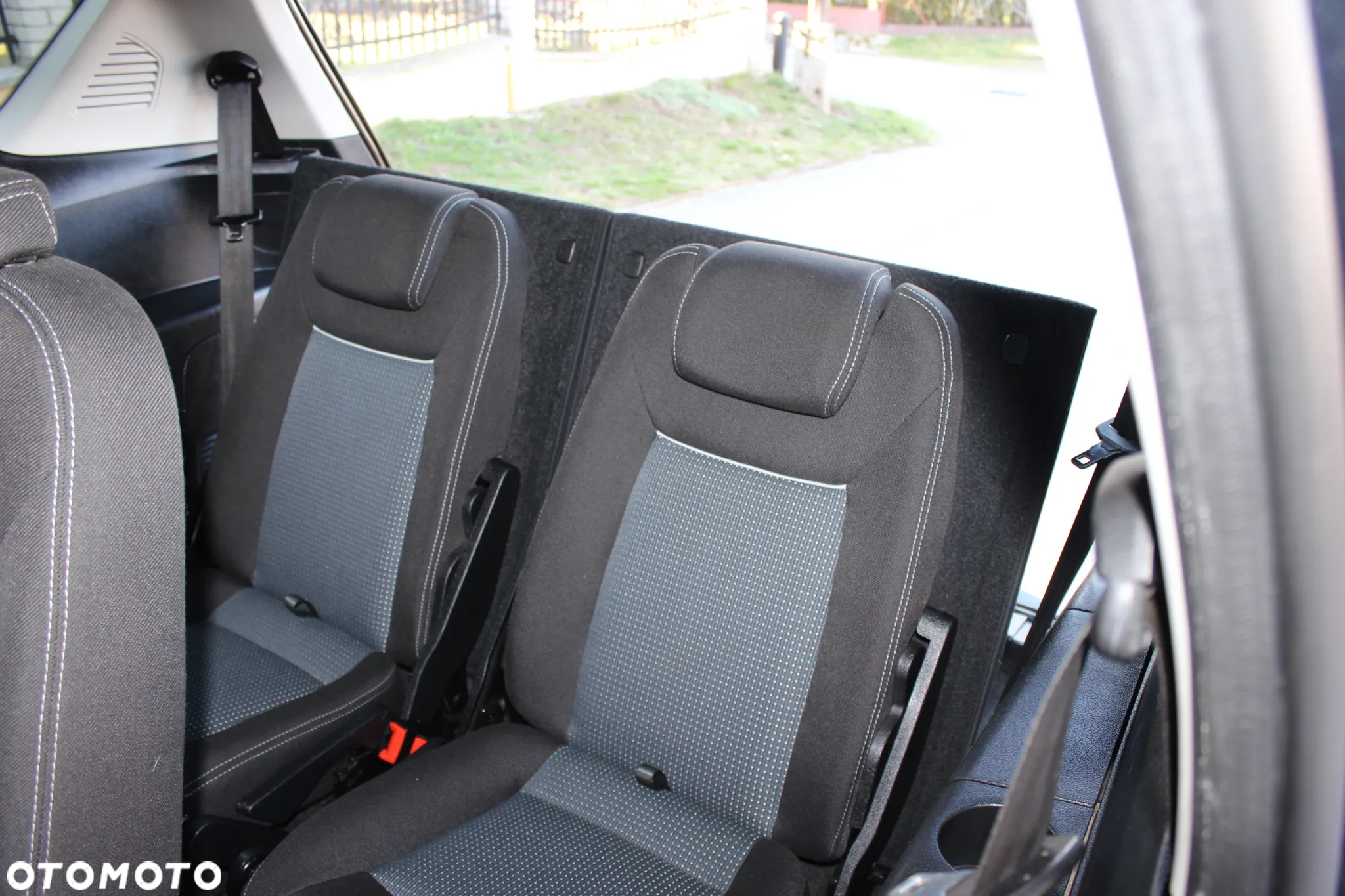 Ford S-Max 1.6 T Titanium - 17