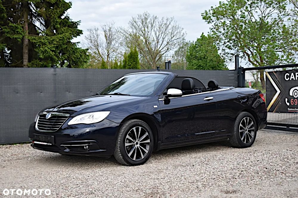 Chrysler 200 - 14