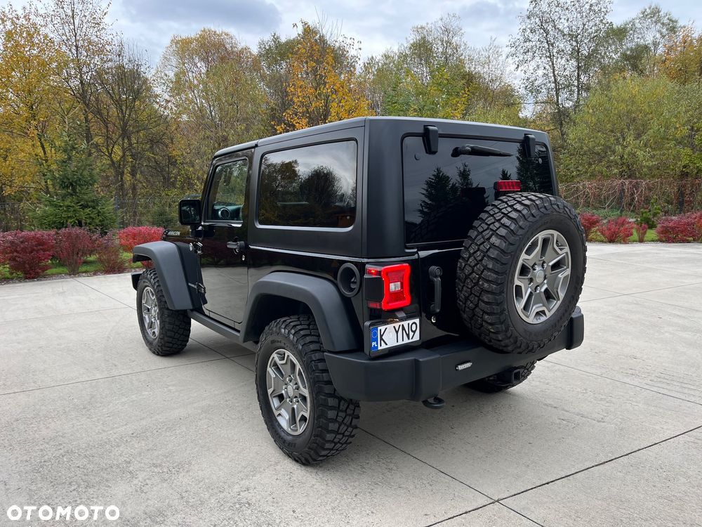 Jeep Wrangler - 16