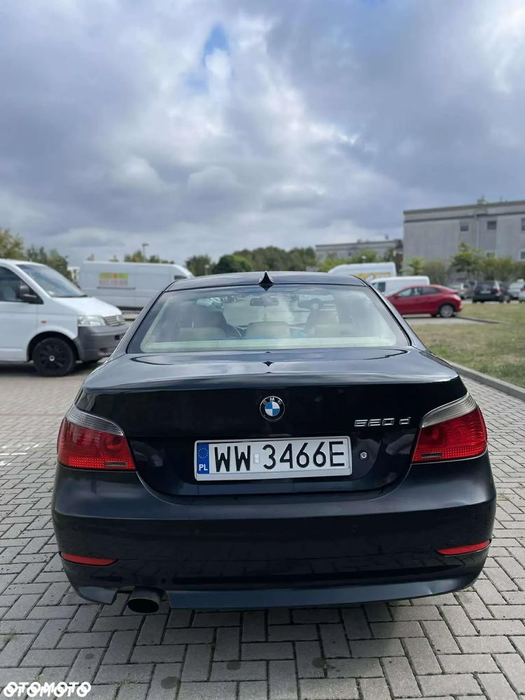 BMW Seria 5 520d - 4
