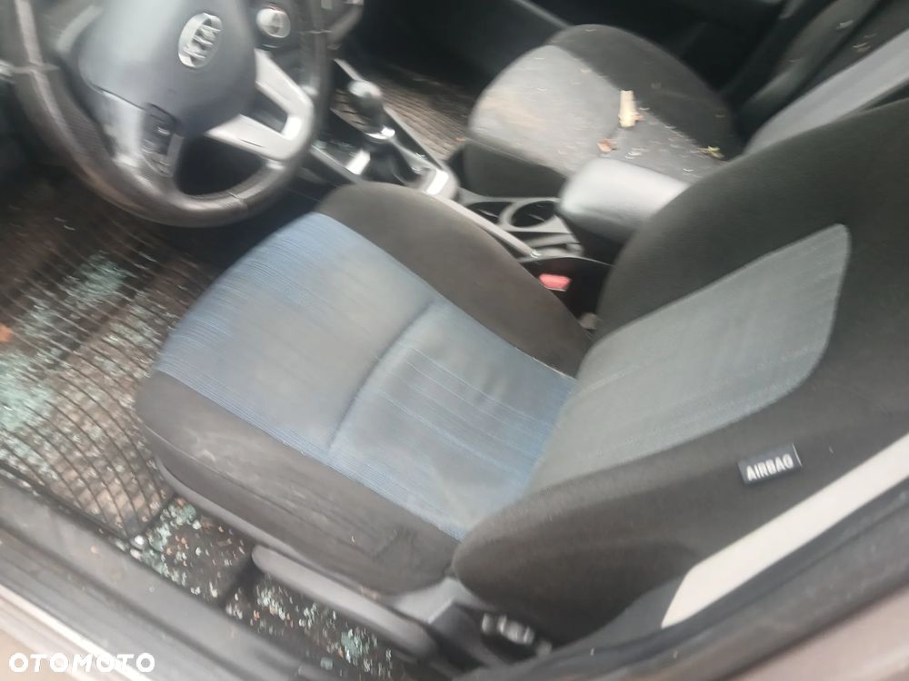 Kia Ceed lift 1.4 B 8Q HB maska pokrywa silnika klapa bagażnika zderzak lampa reflektor pas przedni stop lampy halogeny przeciwmgłowe odblaski grill atrapa znaczek błotnik błotniki drzwi zbiornik - 11