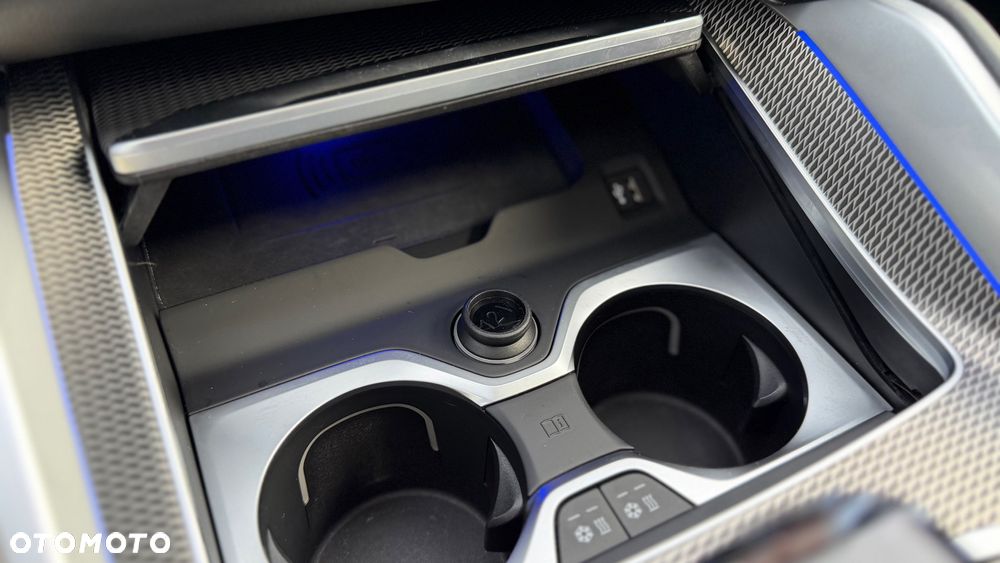 BMW X6 xDrive40d - 36