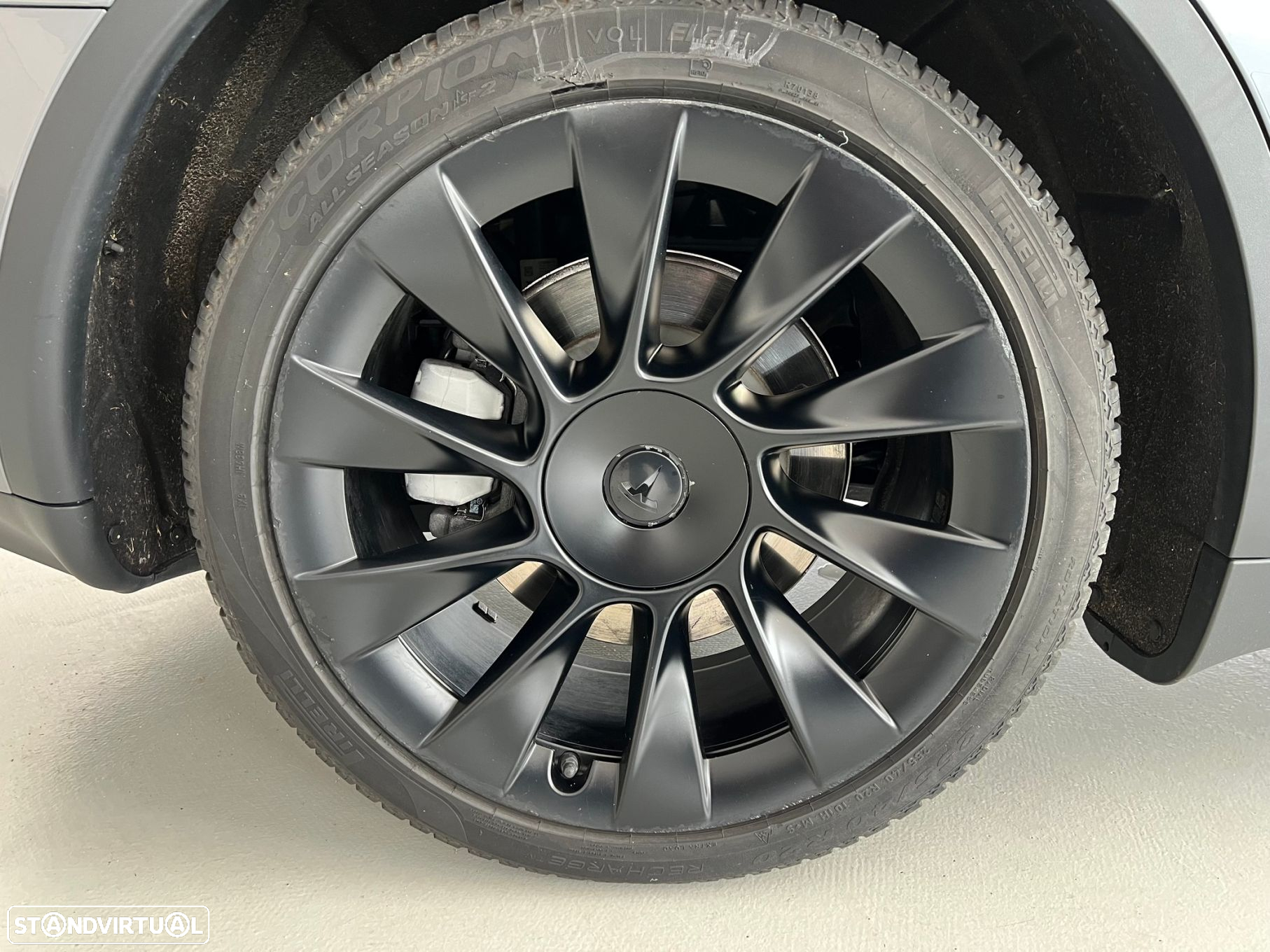 Tesla Model Y Long Range Tração Traseira - 9