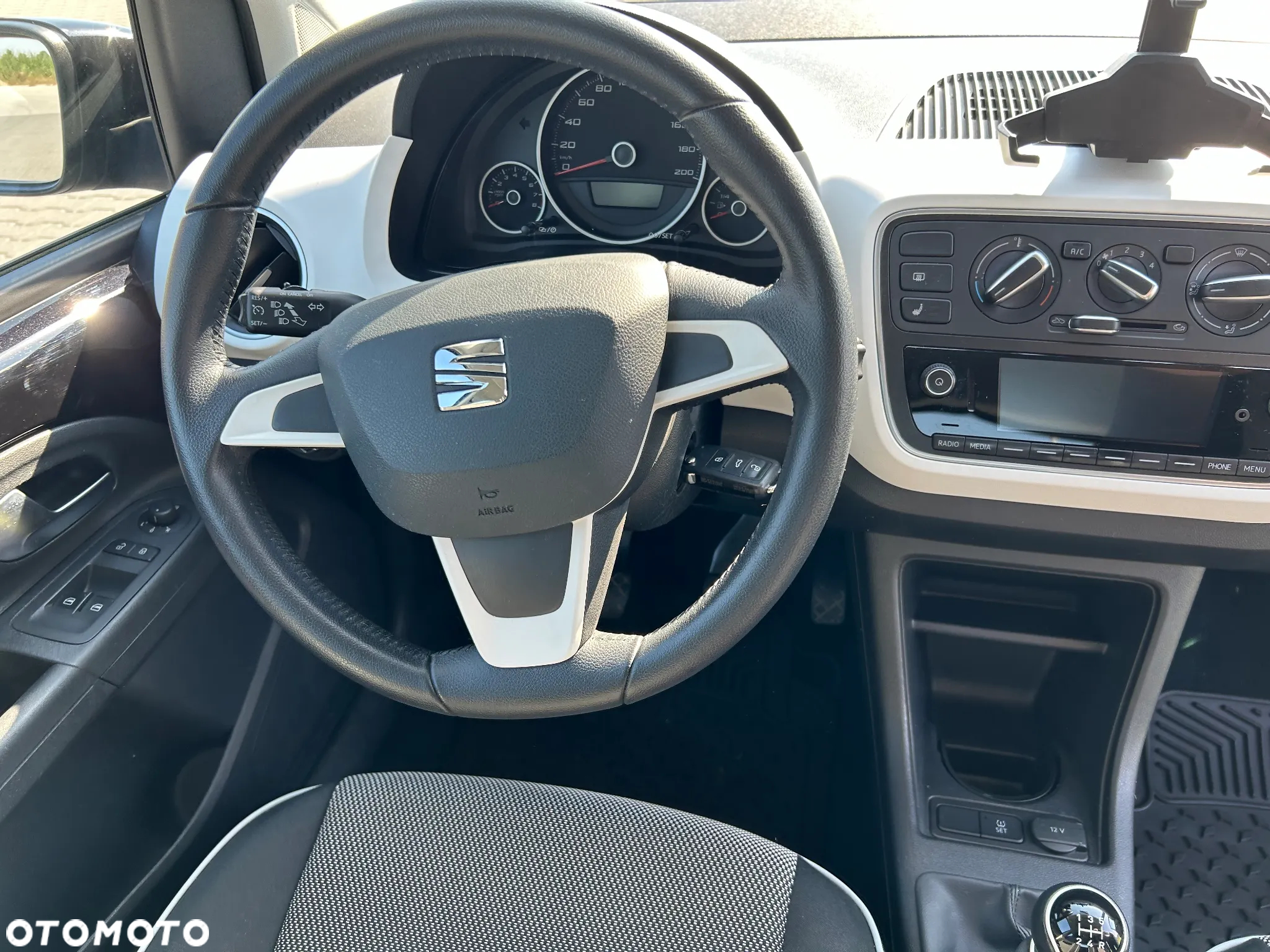 Seat Mii 1.0 Chic - 11