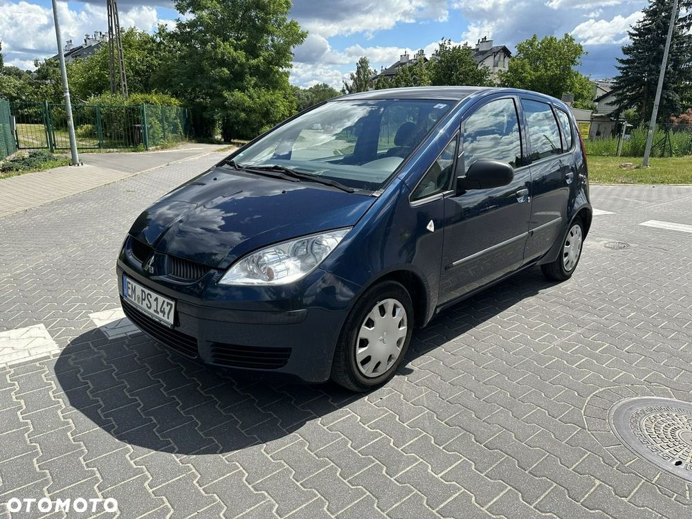 Mitsubishi Colt - 1