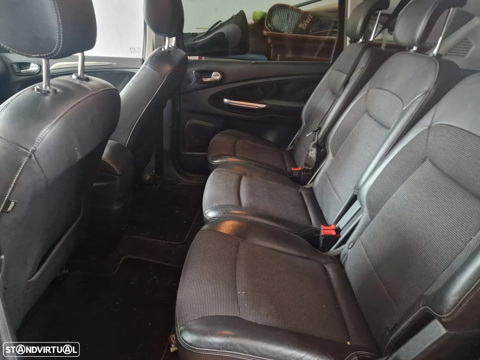 Ford S-Max 1.8 TDCi Titanium 7L - 7