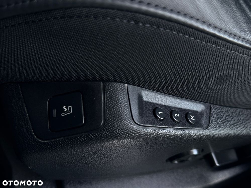 Peugeot 3008 BlueHDi 180 Stop & Start EAT8 GT - 9