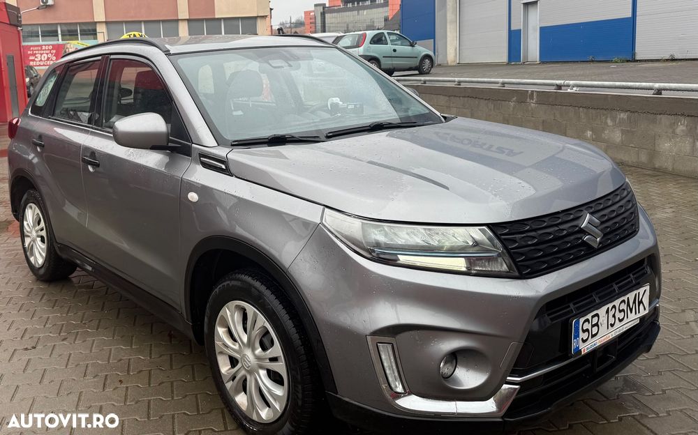 Suzuki Vitara 1.4 Boosterjet MHEV Spirit - 8